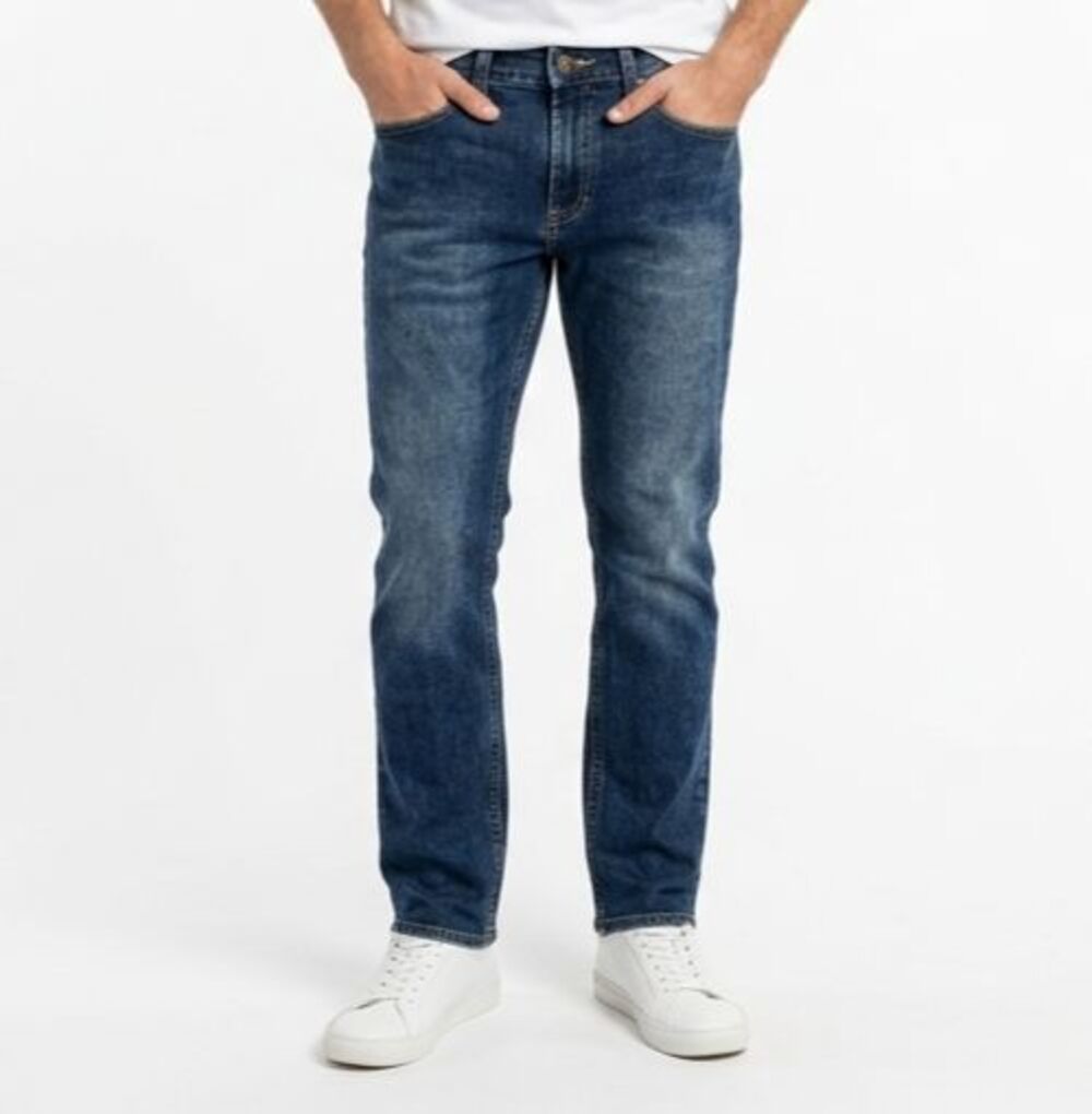 Urban Pipeline Slim Straight Jeans Mens 30x32 Dark Wash Sandblasted Denim Blue